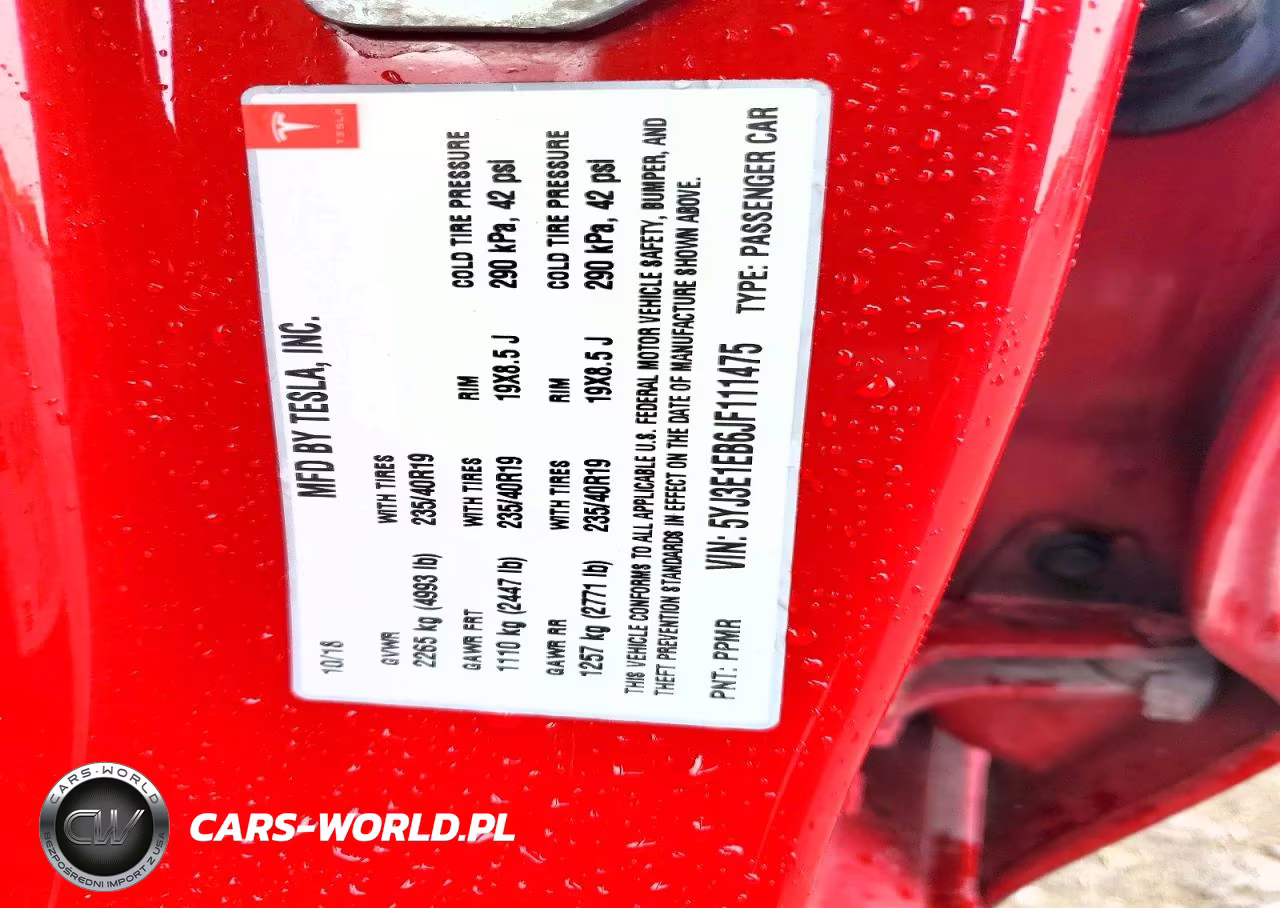 2018 Tesla Model 3 VIN:5YJ3E1EB6JF111475 - 12