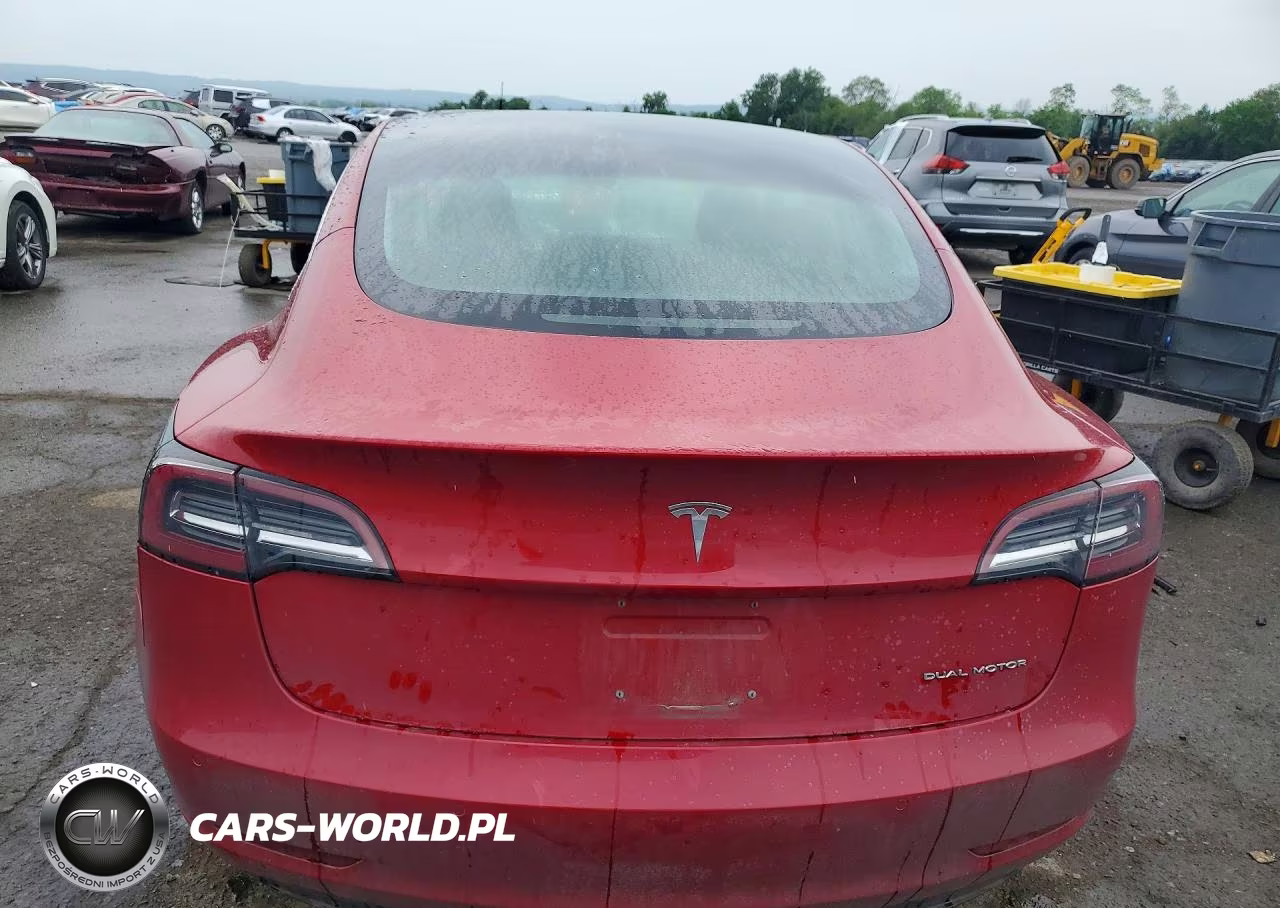 2018 Tesla Model 3 VIN:5YJ3E1EB6JF111475 - 6