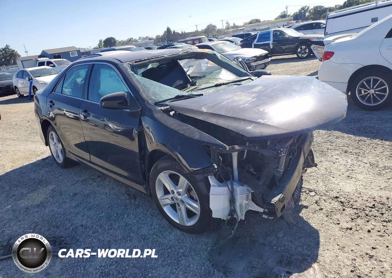 2014 Toyota Camry Se VIN:4T1BF1FKXEU445427 - 4