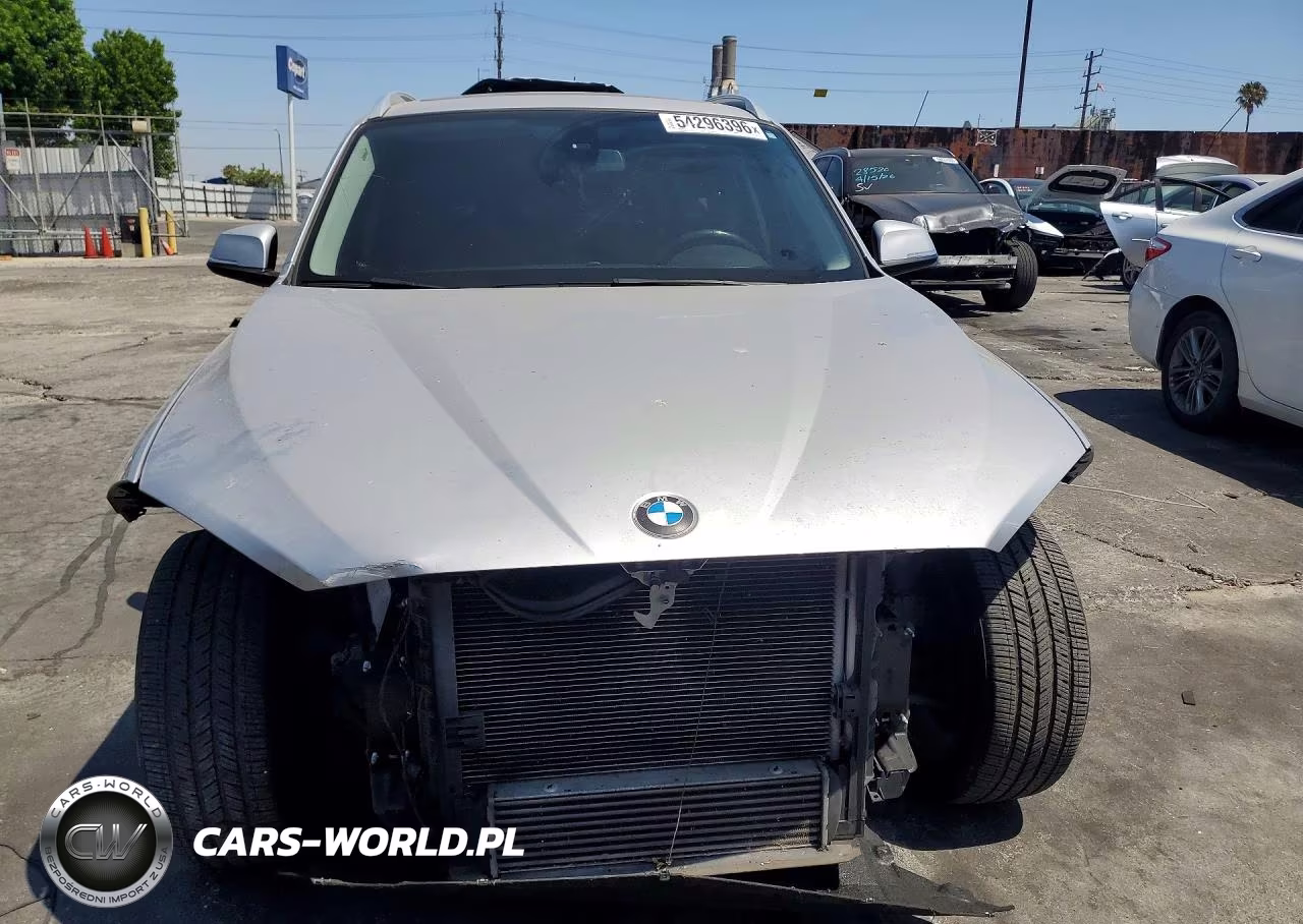 2015 BMW X1 Sdrive28I VIN:WBAVM1C58FVW57077 - 5