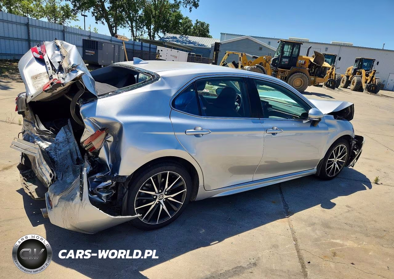 2022 Toyota Camry Se VIN:4T1T11AK7NU624048 - 3