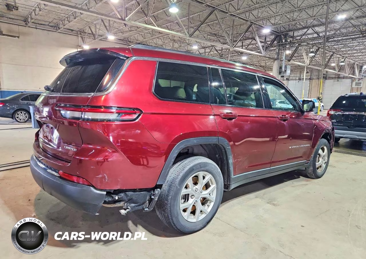 2023 Jeep Grand Cherokee L Limited VIN:1C4RJKBG1P8806516 - 3