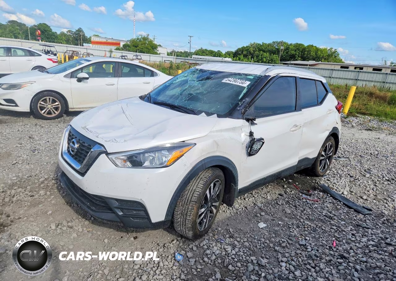 2020 Nissan Kicks Sv