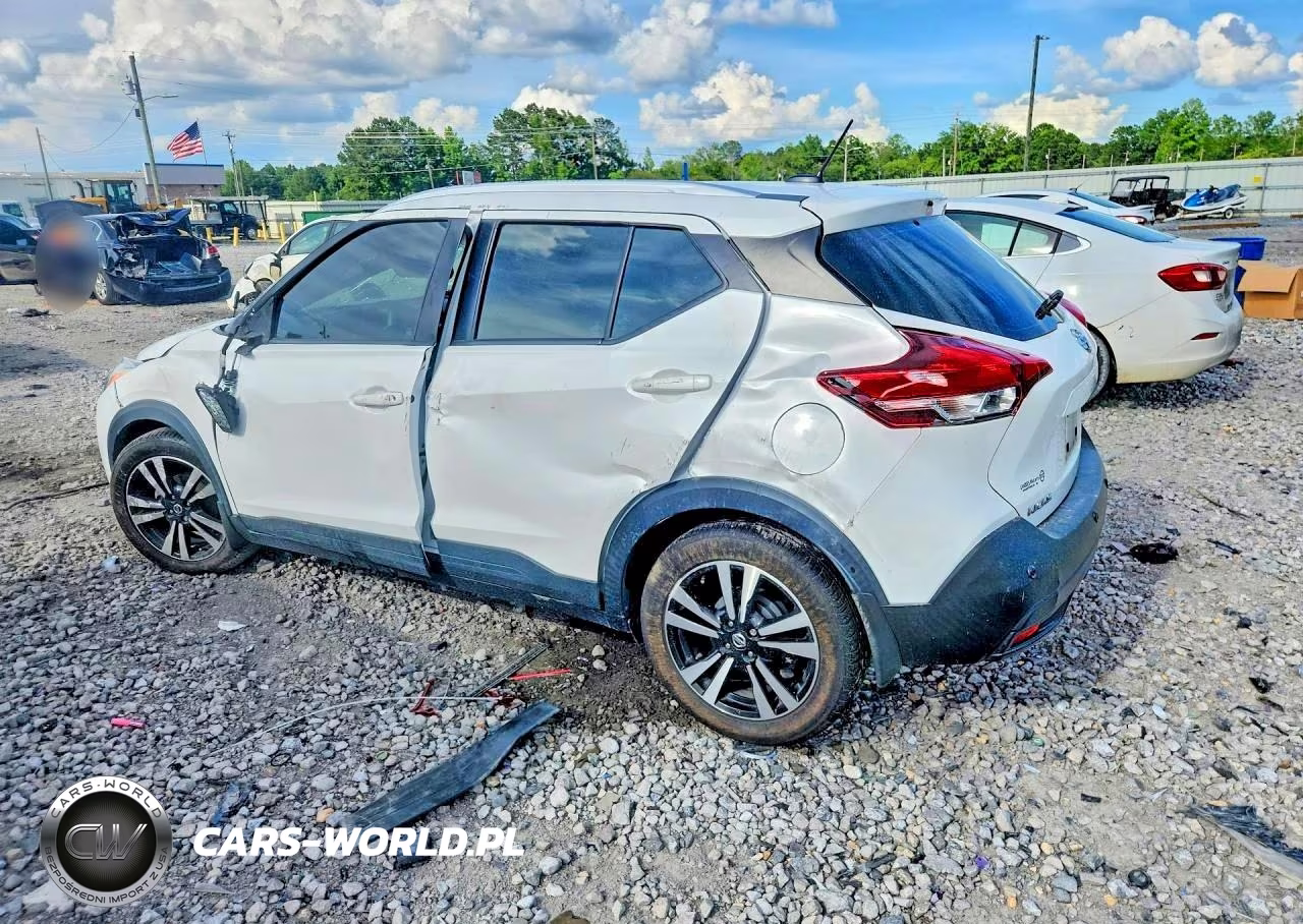2020 Nissan Kicks Sv VIN:3N1CP5CV0LL575139 - 2