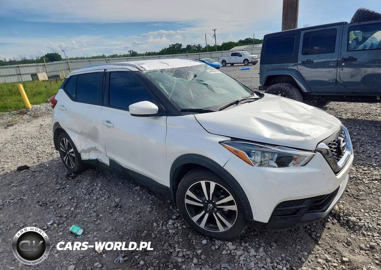 2020 Nissan Kicks Sv VIN:3N1CP5CV0LL575139 - 4