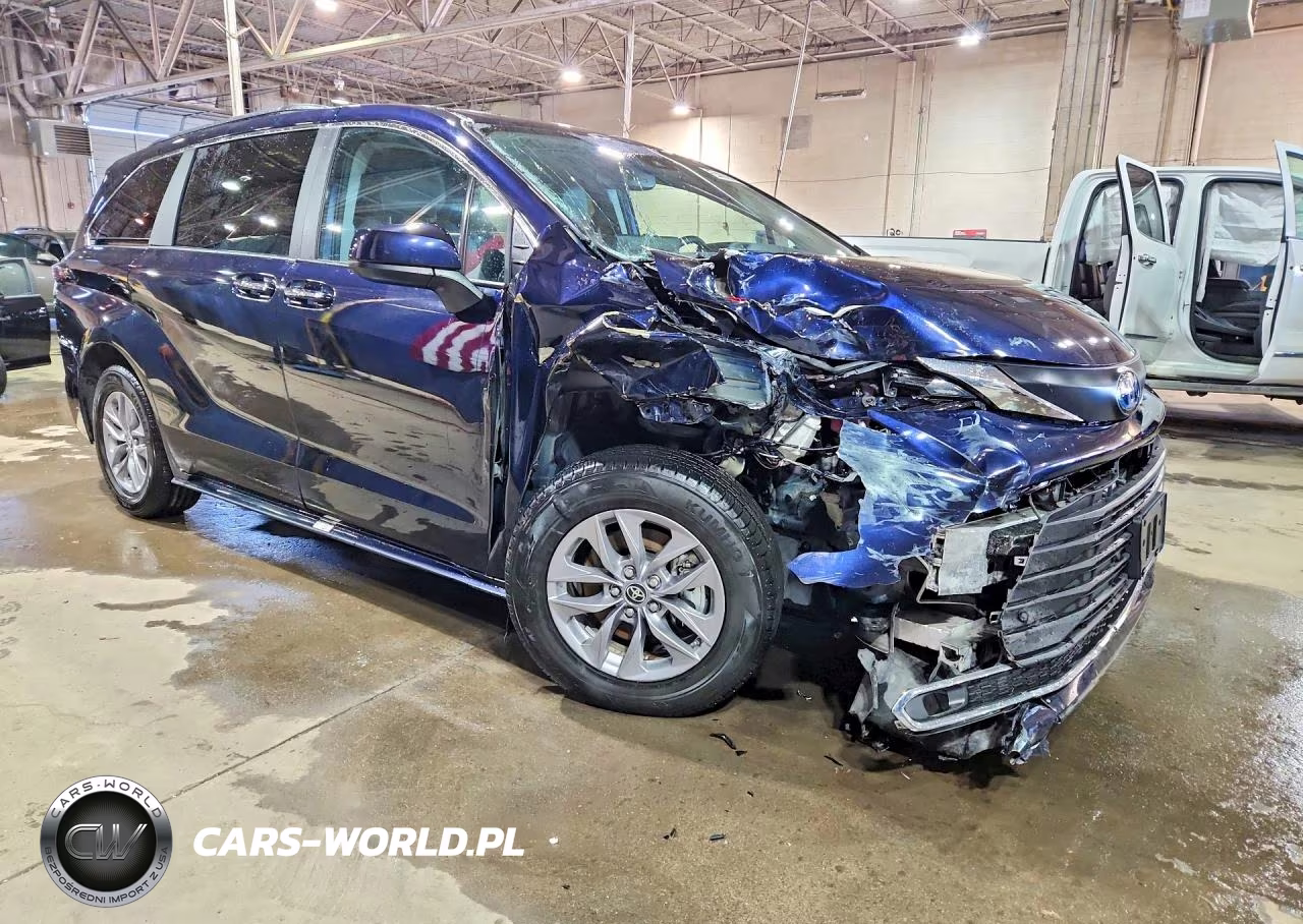 2024 Toyota Sienna Xle VIN:5TDYRKEC1RS215663 - 4
