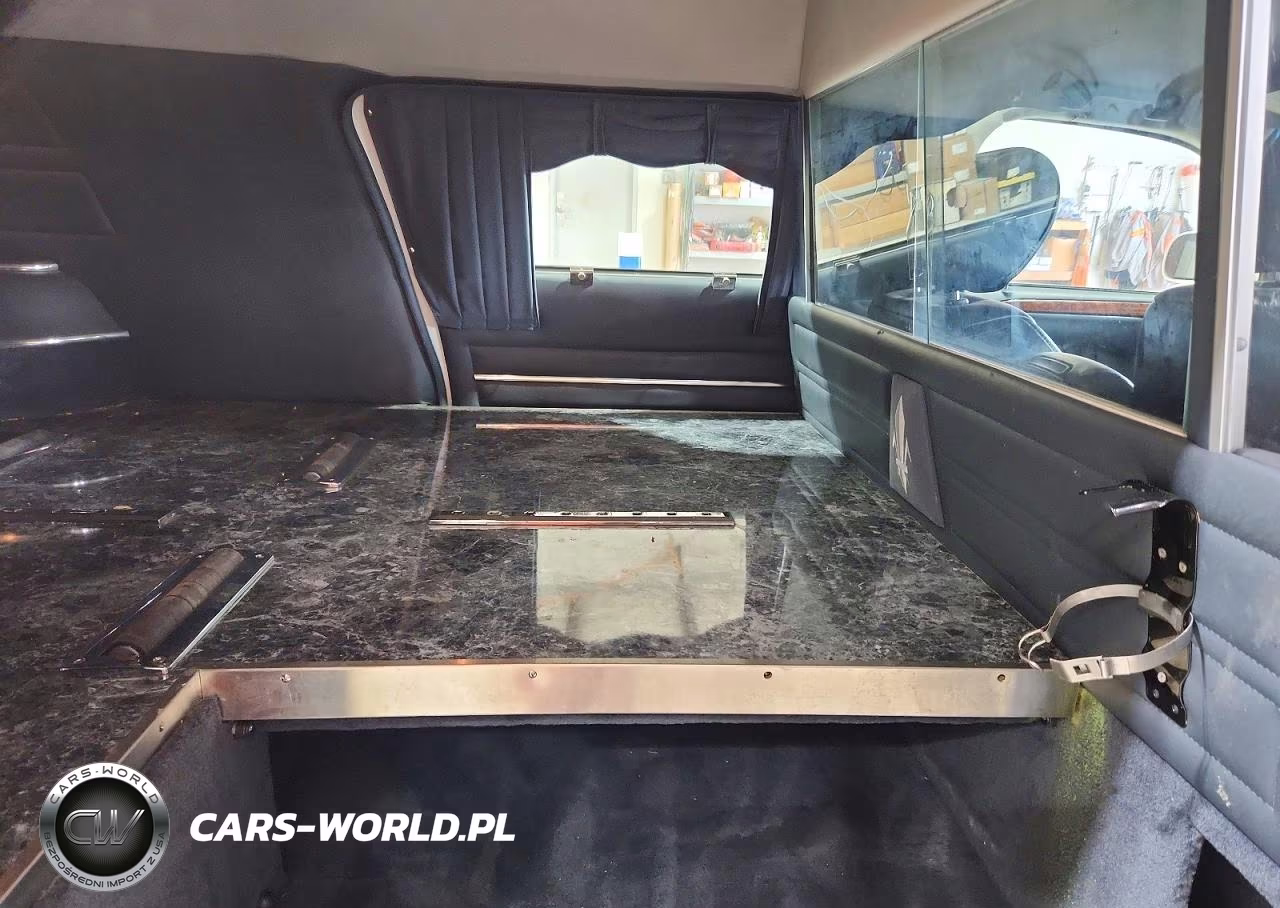 2009 Cadillac Commercial Chassis VIN:1GEEH00Y39U500655 - 10