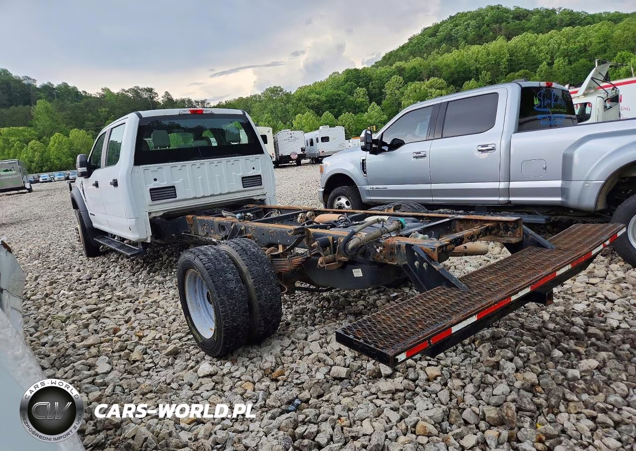 2017 Ford F550 Super Duty VIN:1FD0W5HT8HEF18572 - 2