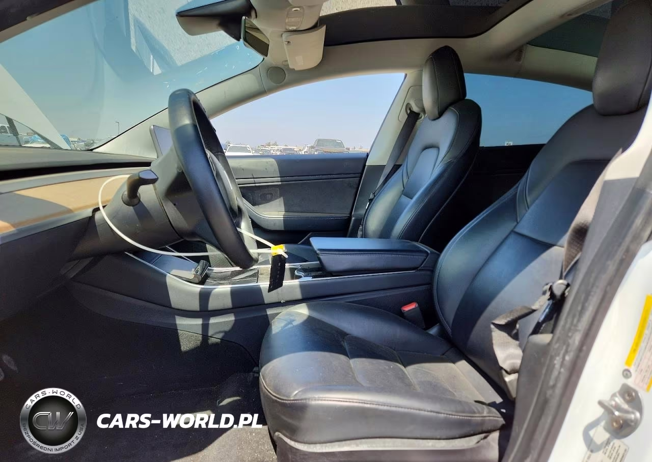 2020 Tesla Model 3 VIN:5YJ3E1EB5LF636532 - 7