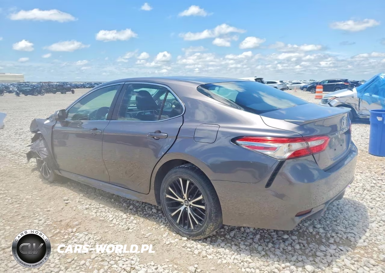 2018 Toyota Camry Se VIN:4T1B11HK2JU650438 - 2