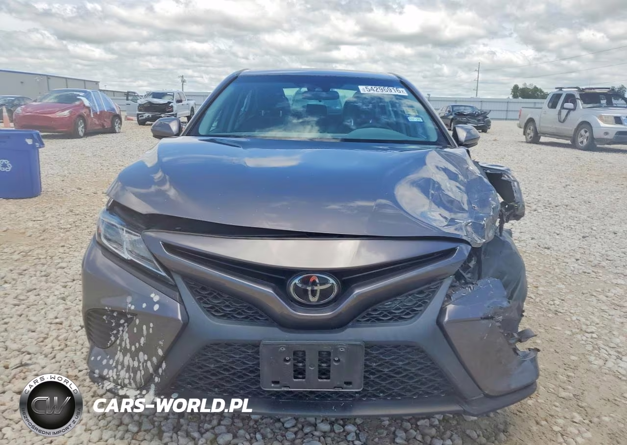 2018 Toyota Camry Se VIN:4T1B11HK2JU650438 - 5