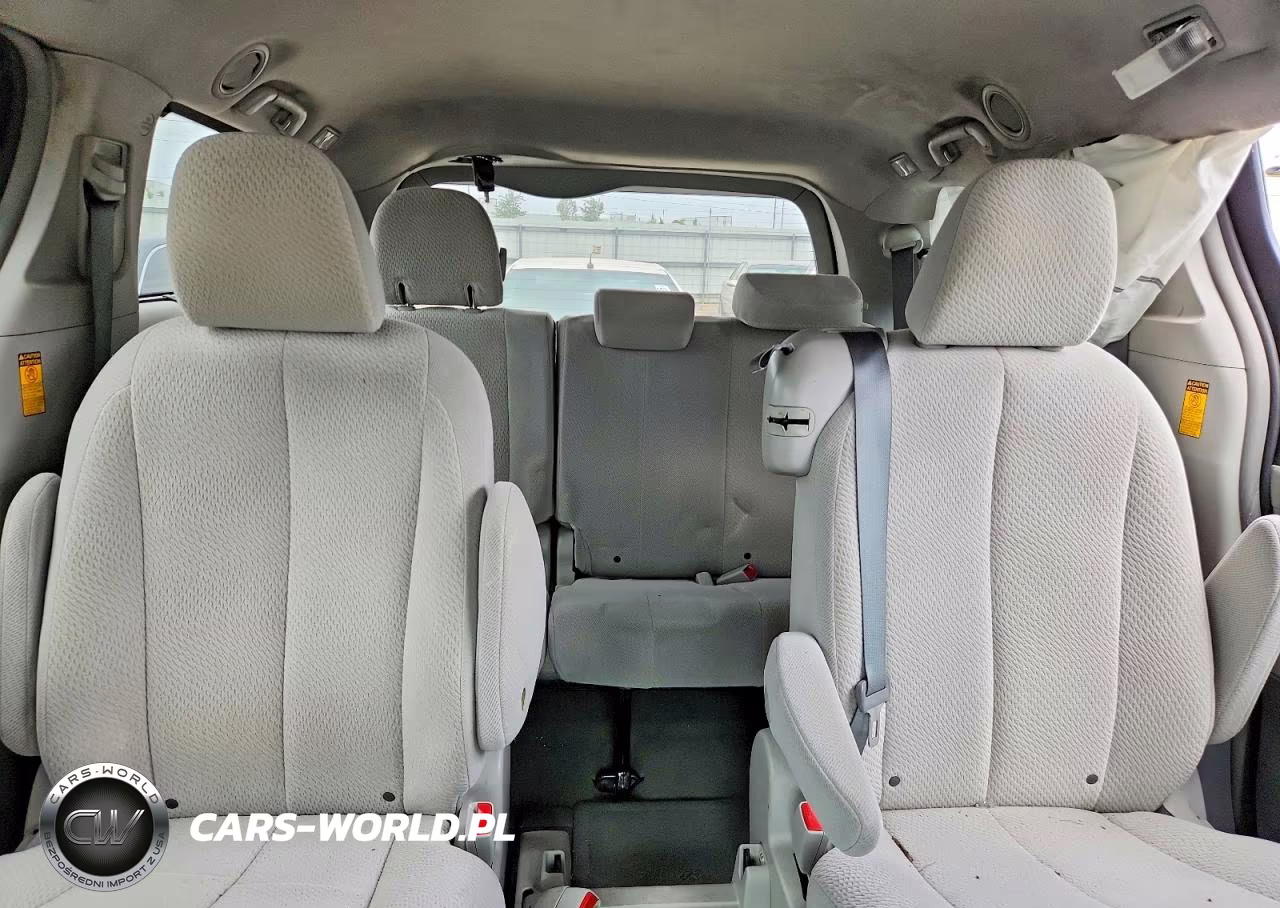 2014 Toyota Sienna Le VIN:5TDKK3DC9ES429859 - 10