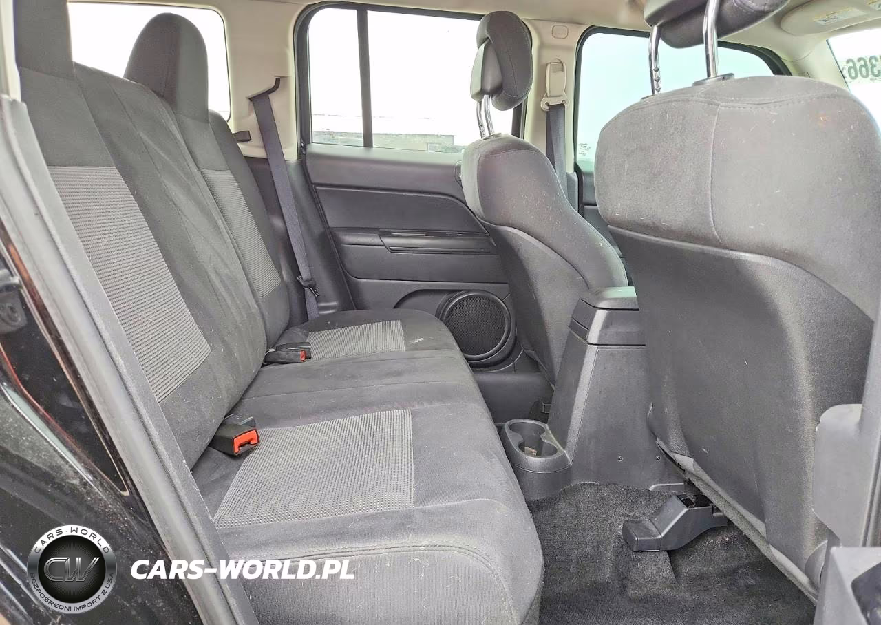 2012 Jeep Patriot Sport VIN:1C4NJRBB5CD638327 - 10
