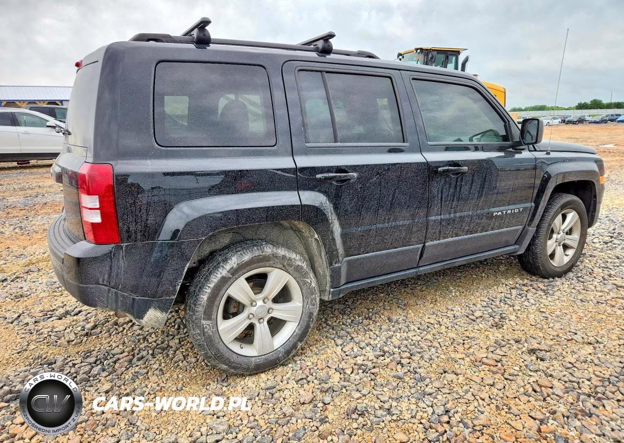 2012 Jeep Patriot Sport VIN:1C4NJRBB5CD638327 - 3