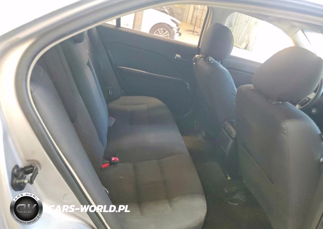 2012 Ford Fusion Se VIN:3FAHP0HA8CR413189 - 10