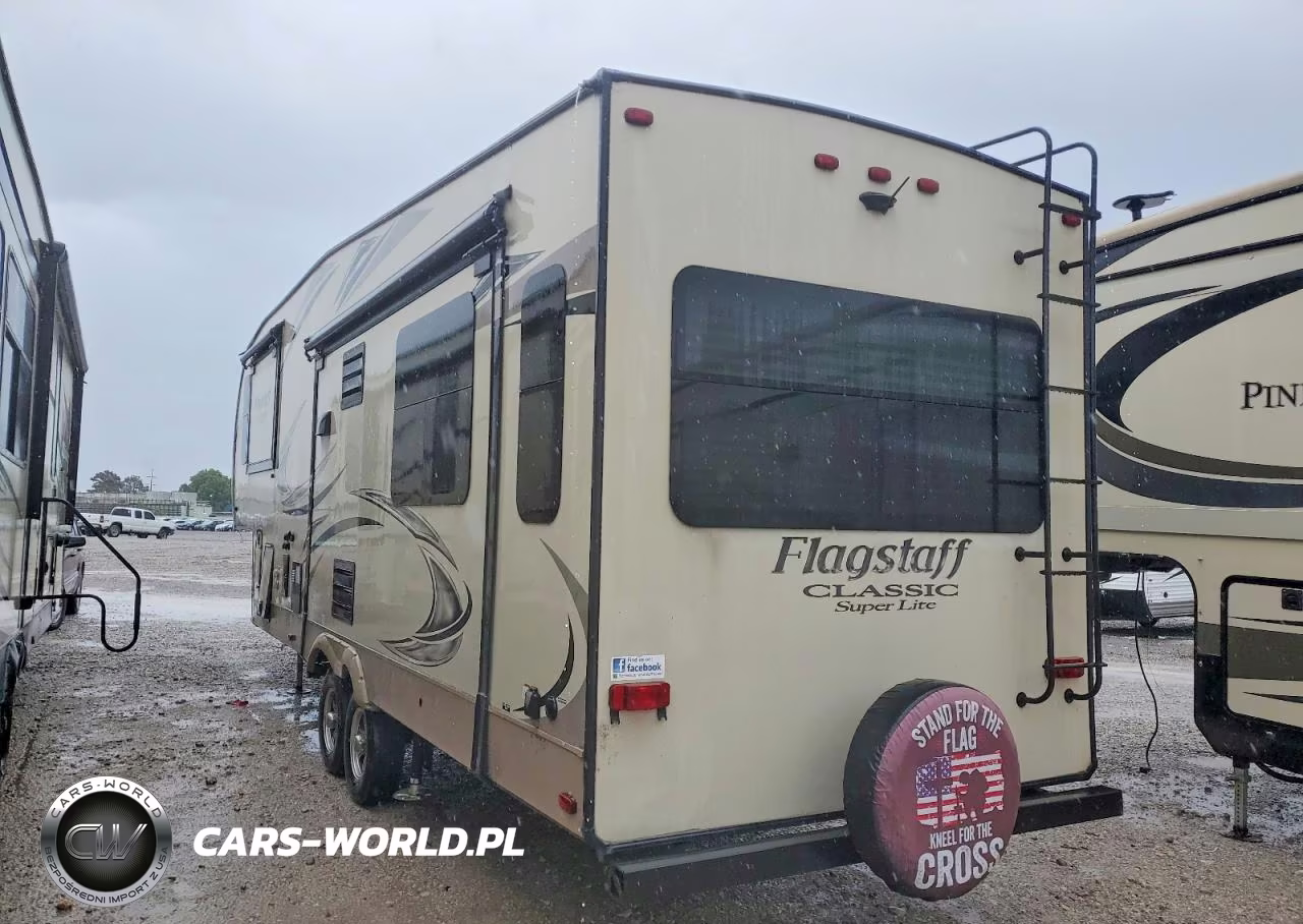 2018 Forest River Flagstaff Camper VIN:4X4FFLD22J1880436 - 3