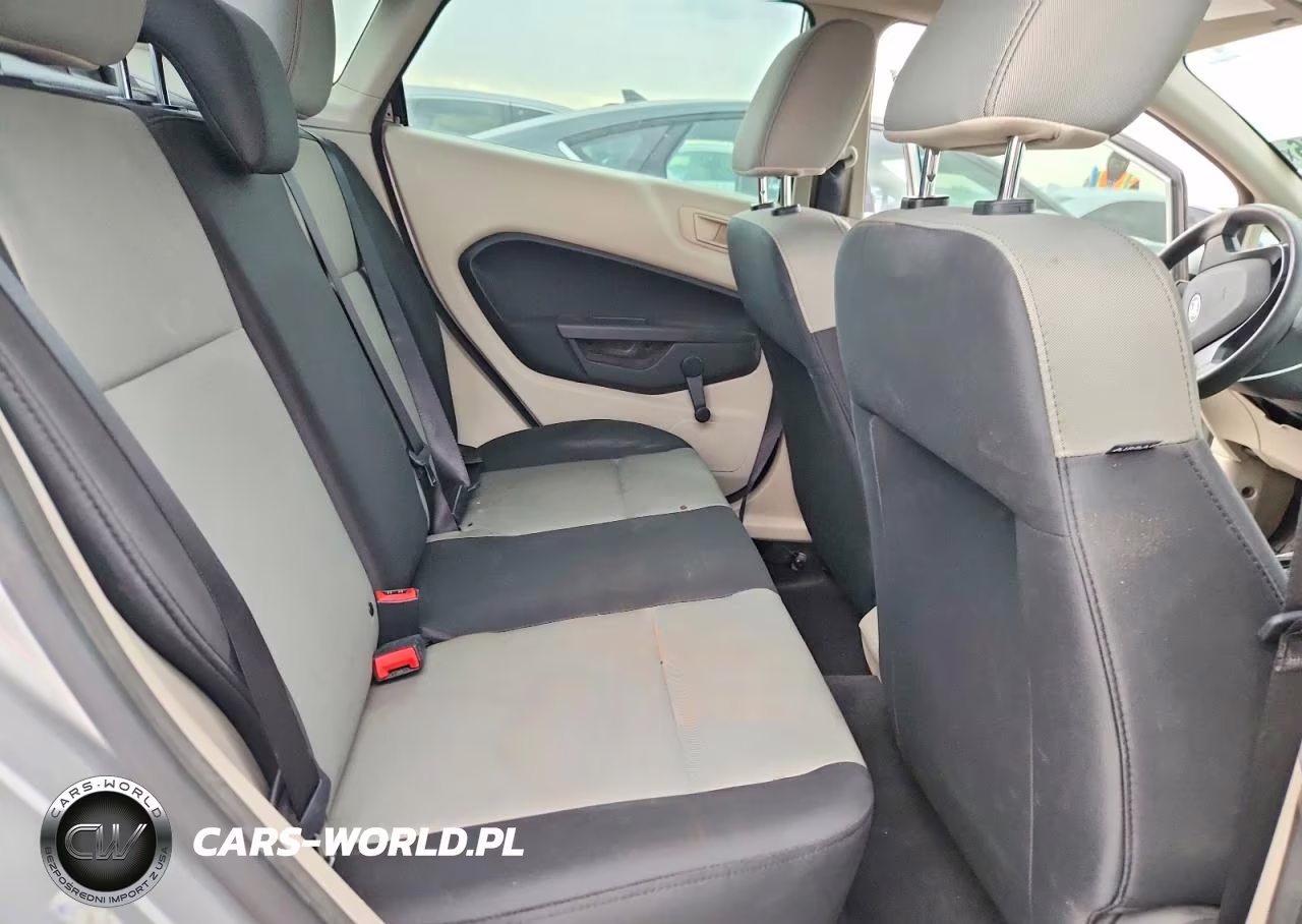 2012 Ford Fiesta S VIN:3FADP4AJ1CM126175 - 10