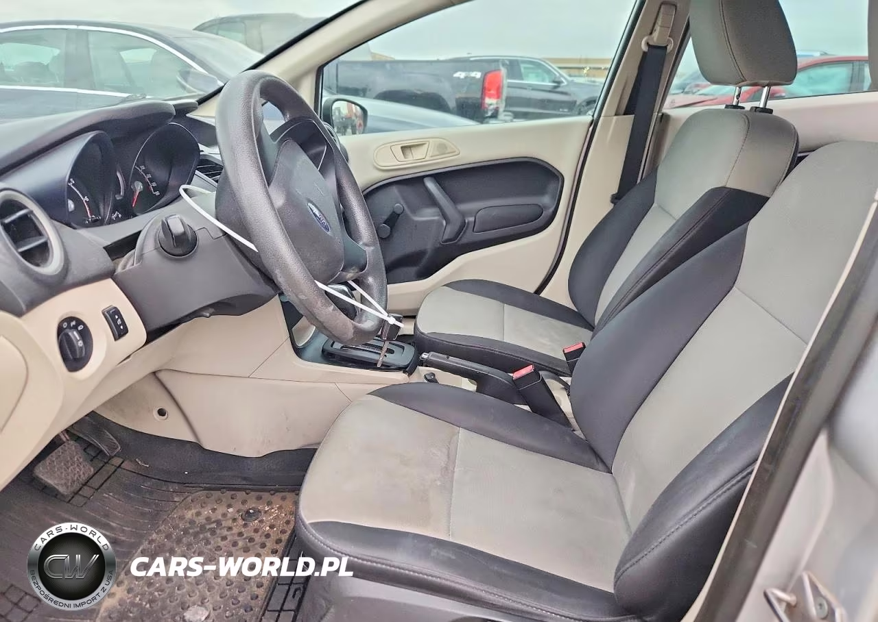 2012 Ford Fiesta S VIN:3FADP4AJ1CM126175 - 7