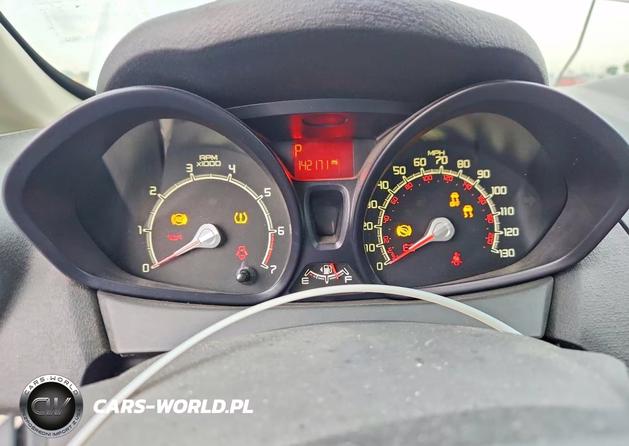 2012 Ford Fiesta S VIN:3FADP4AJ1CM126175 - 9