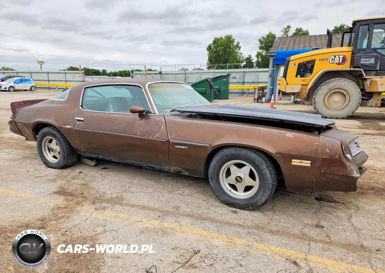 1979 Chevrolet Camaro Berlinetta VIN:1S87L9L615516 - 4