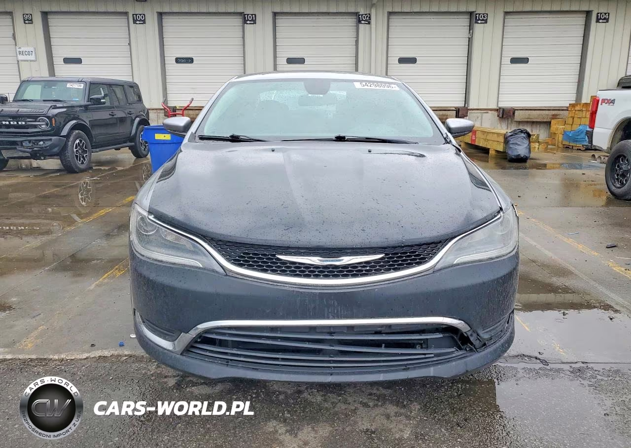 2015 Chrysler 200 Limited VIN:1C3CCCAB9FN560962 - 5