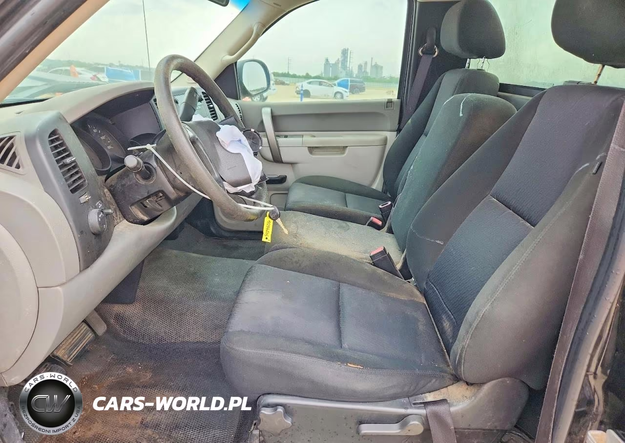 2010 Chevrolet Silverado C1500 VIN:1GCPCPEX6AZ222995 - 7