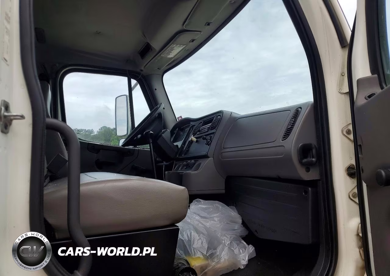 2012 Freightliner M2 106 Med - Box Truck VIN:1FVACXDT0CDBL3371 - 5