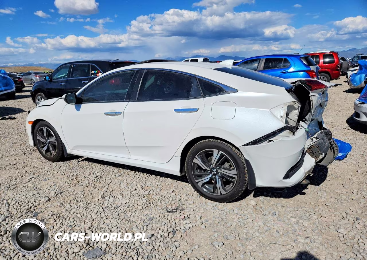 2016 Honda Civic Touring VIN:19XFC1F9XGE030699 - 2