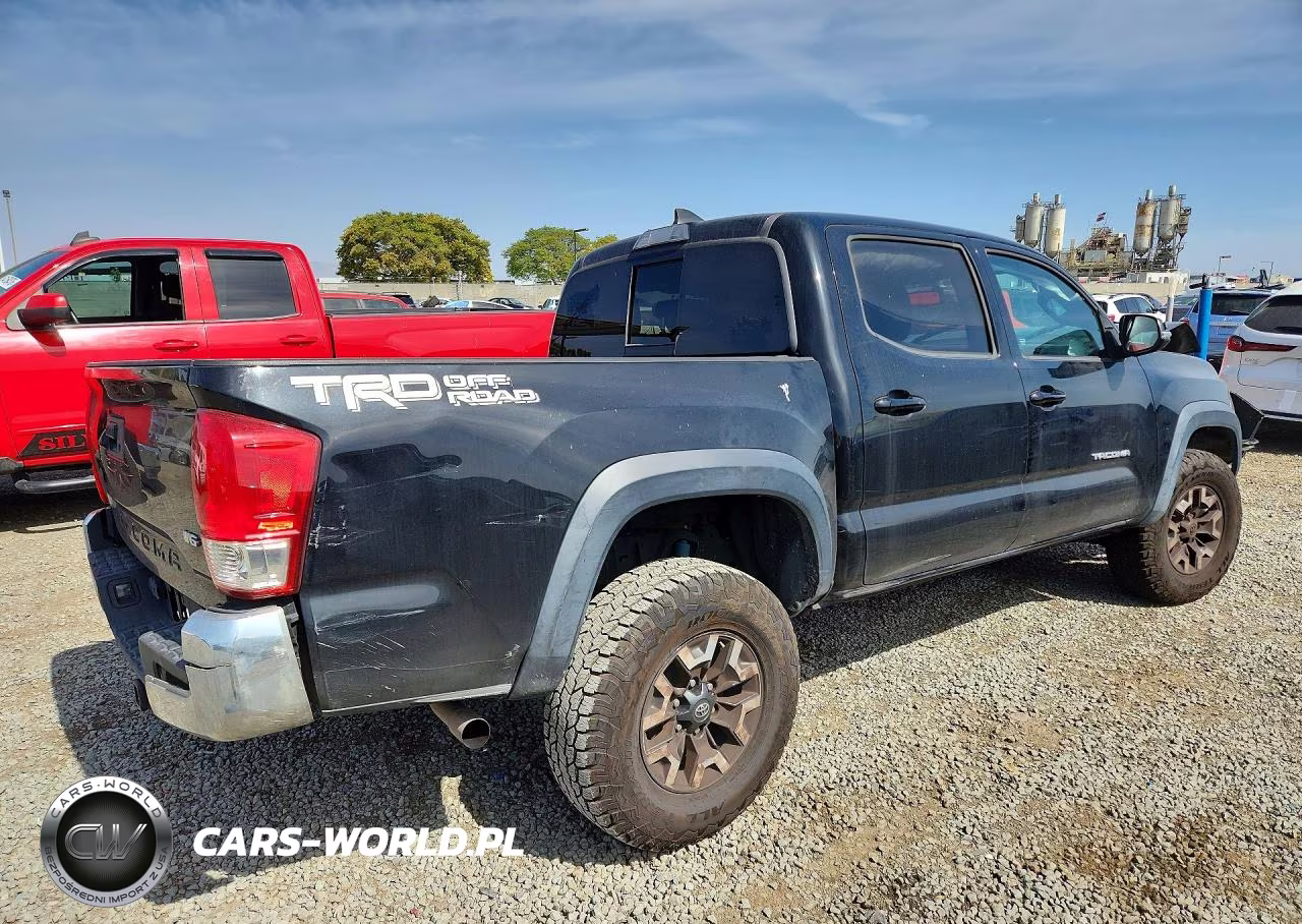 2017 Toyota Tacoma Trd Off-Road VIN:3TMAZ5CN4HM044039 - 3