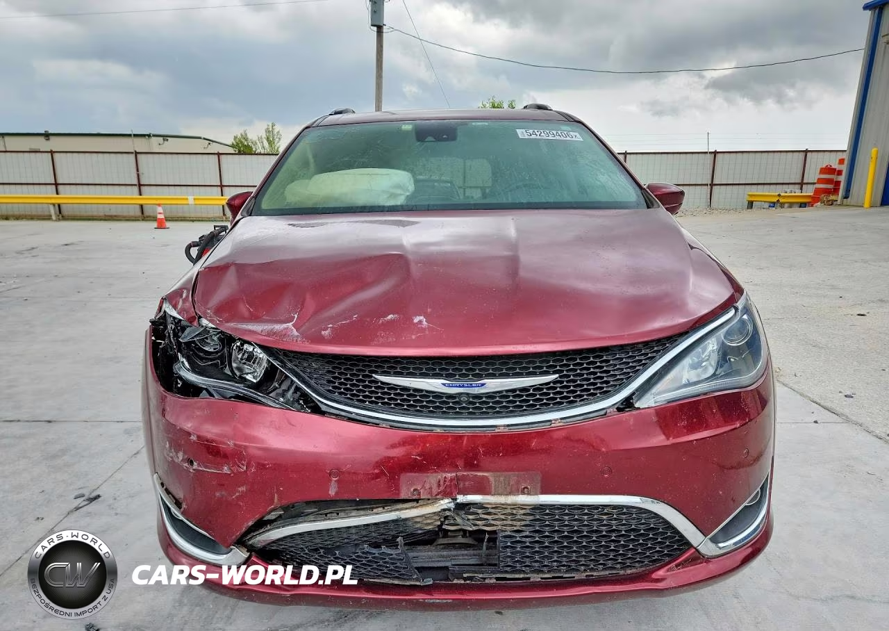 2019 Chrysler Pacifica Touring L VIN:2C4RC1BG2KR549514 - 5