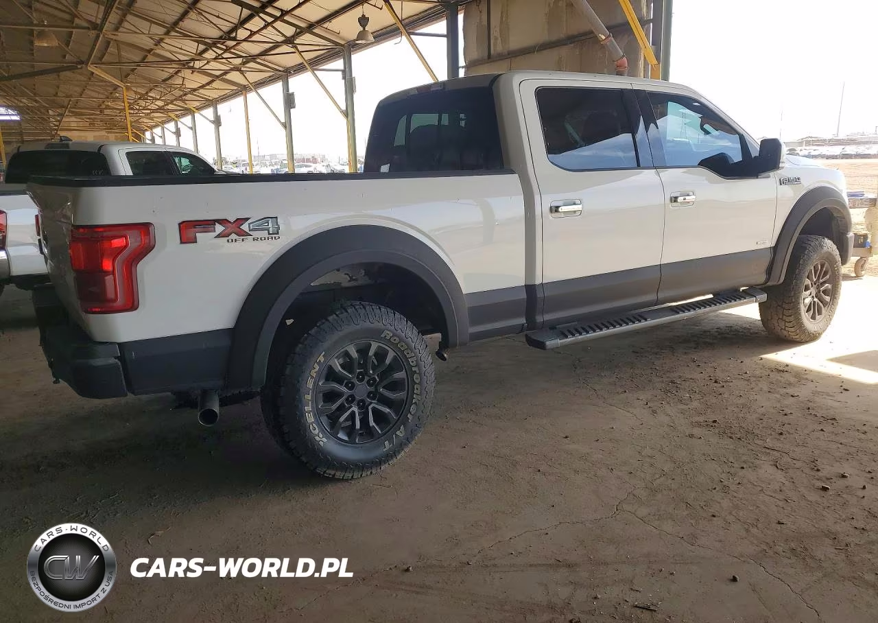 2015 Ford F150 Supercrew VIN:1FTFW1EG3FFB16352 - 3