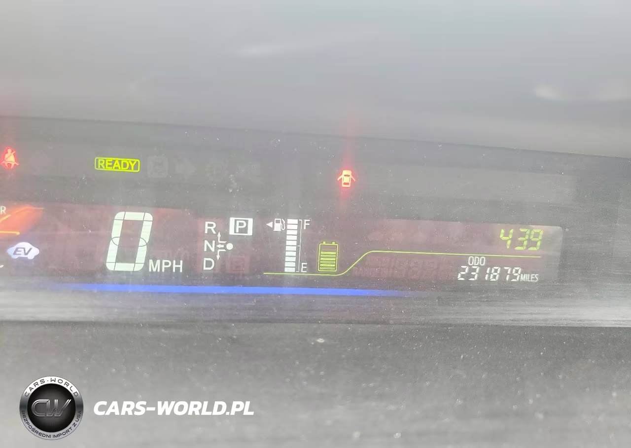 2012 Toyota Prius V Two VIN:JTDZN3EU9C3132537 - 9