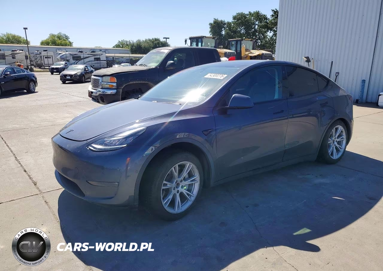 2021 Tesla Model Y – zdjęcie 1 z 13