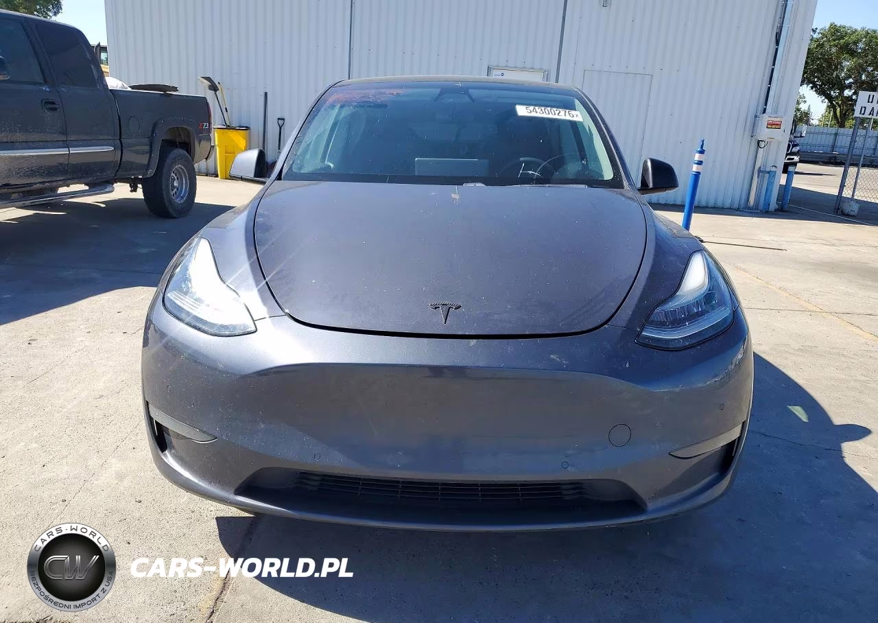 2021 Tesla Model Y VIN:5YJYGDEE4MF063149 - 5