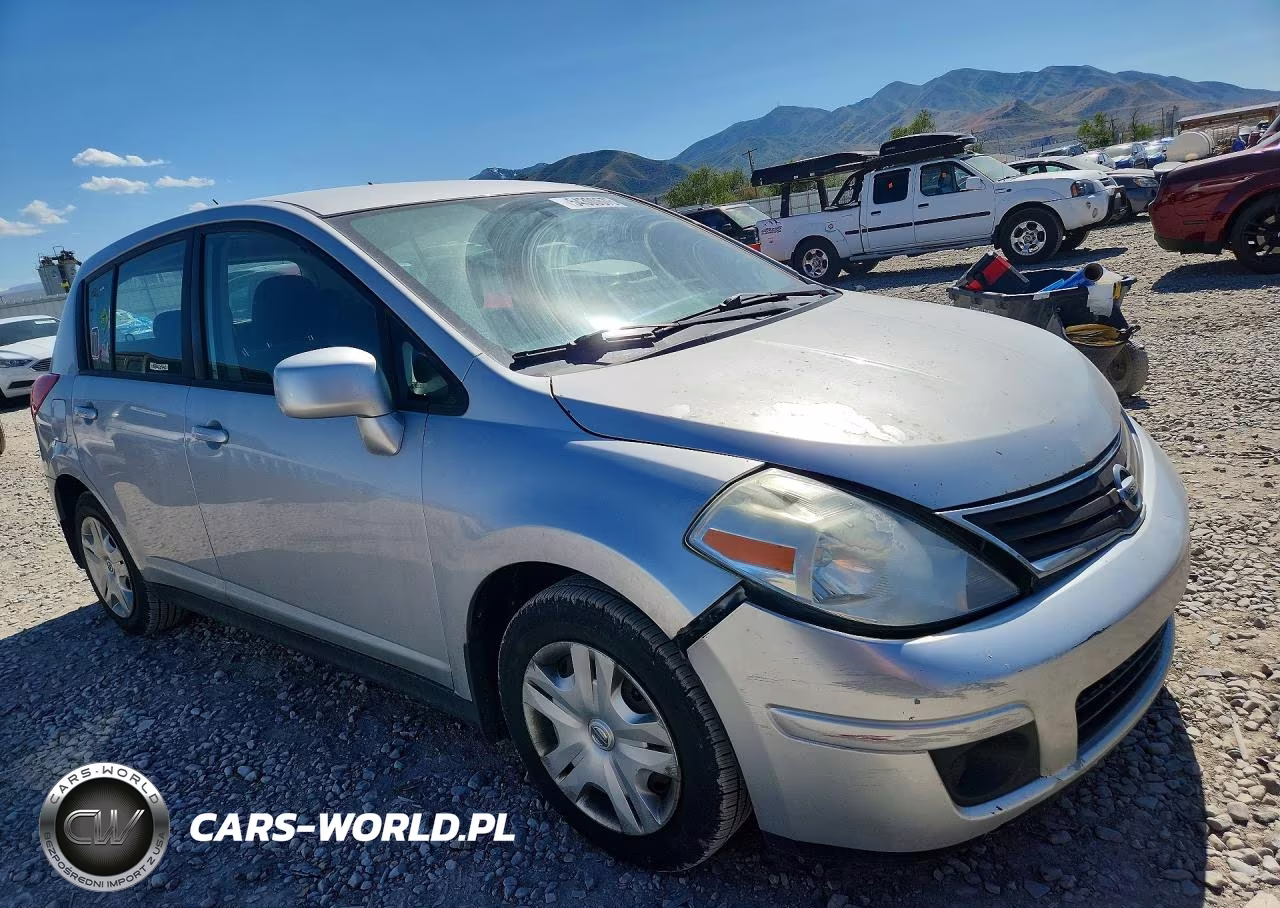 2010 Nissan Versa 1.8 S VIN:3N1BC1CP7AL396756 - 4