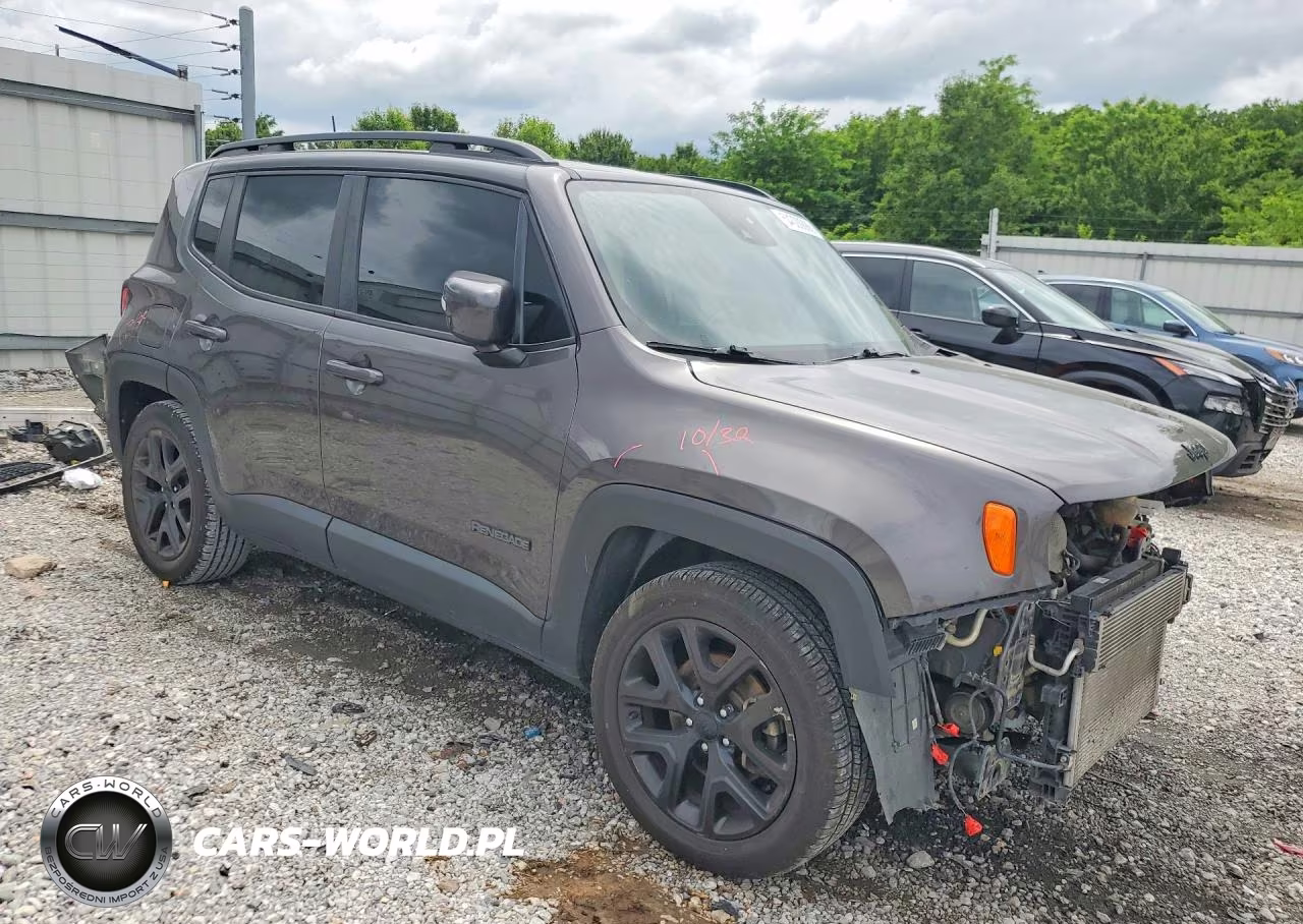 2018 Jeep Renegade Latitude VIN:ZACCJABB0JPG69234 - 4