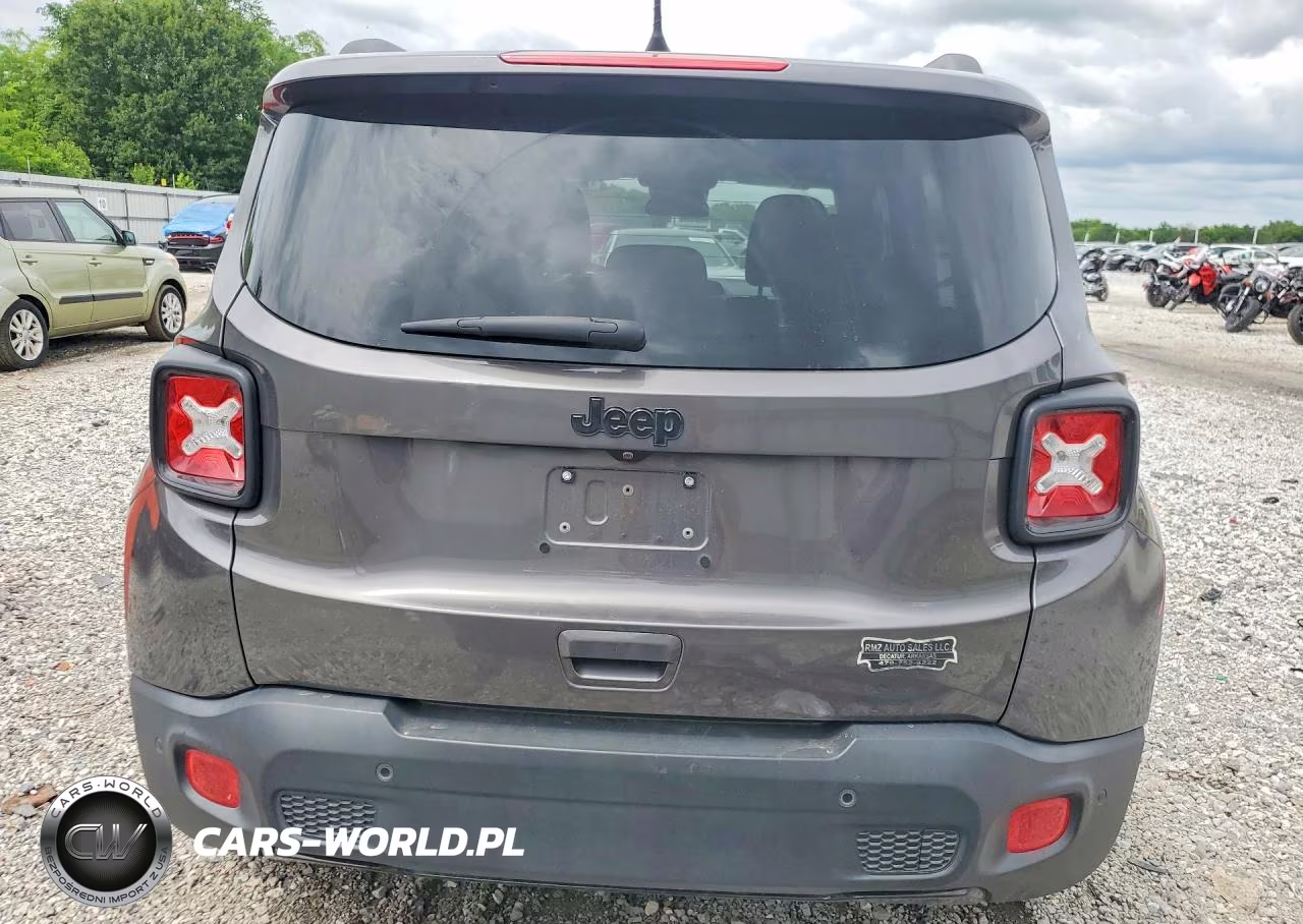 2018 Jeep Renegade Latitude VIN:ZACCJABB0JPG69234 - 6