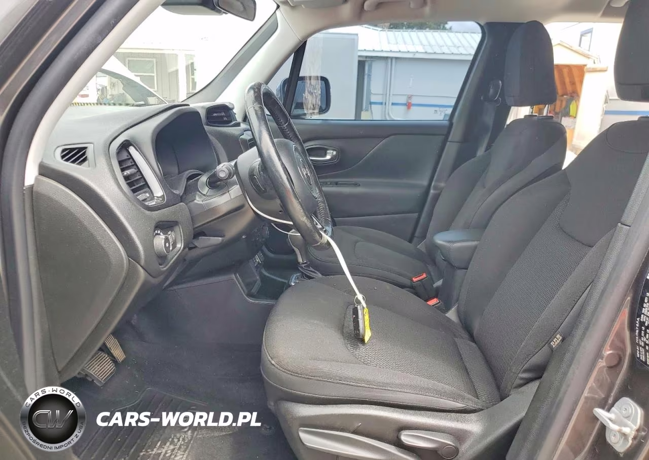 2018 Jeep Renegade Latitude VIN:ZACCJABB0JPG69234 - 7