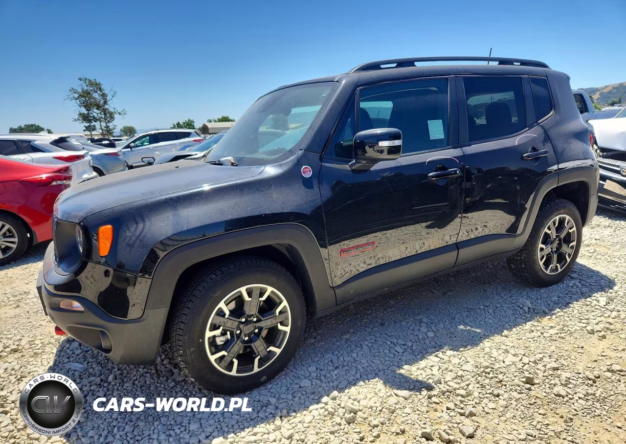 2023 Jeep Renegade Trailhawk – zdjęcie 1 z 12