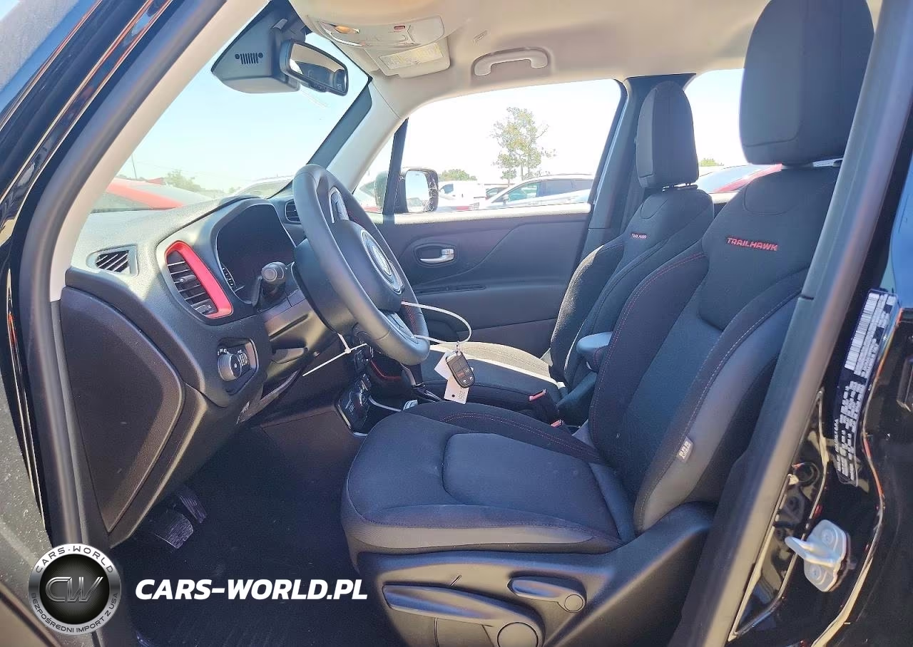2023 Jeep Renegade Trailhawk VIN:ZACNJDC15PPP62109 - 7