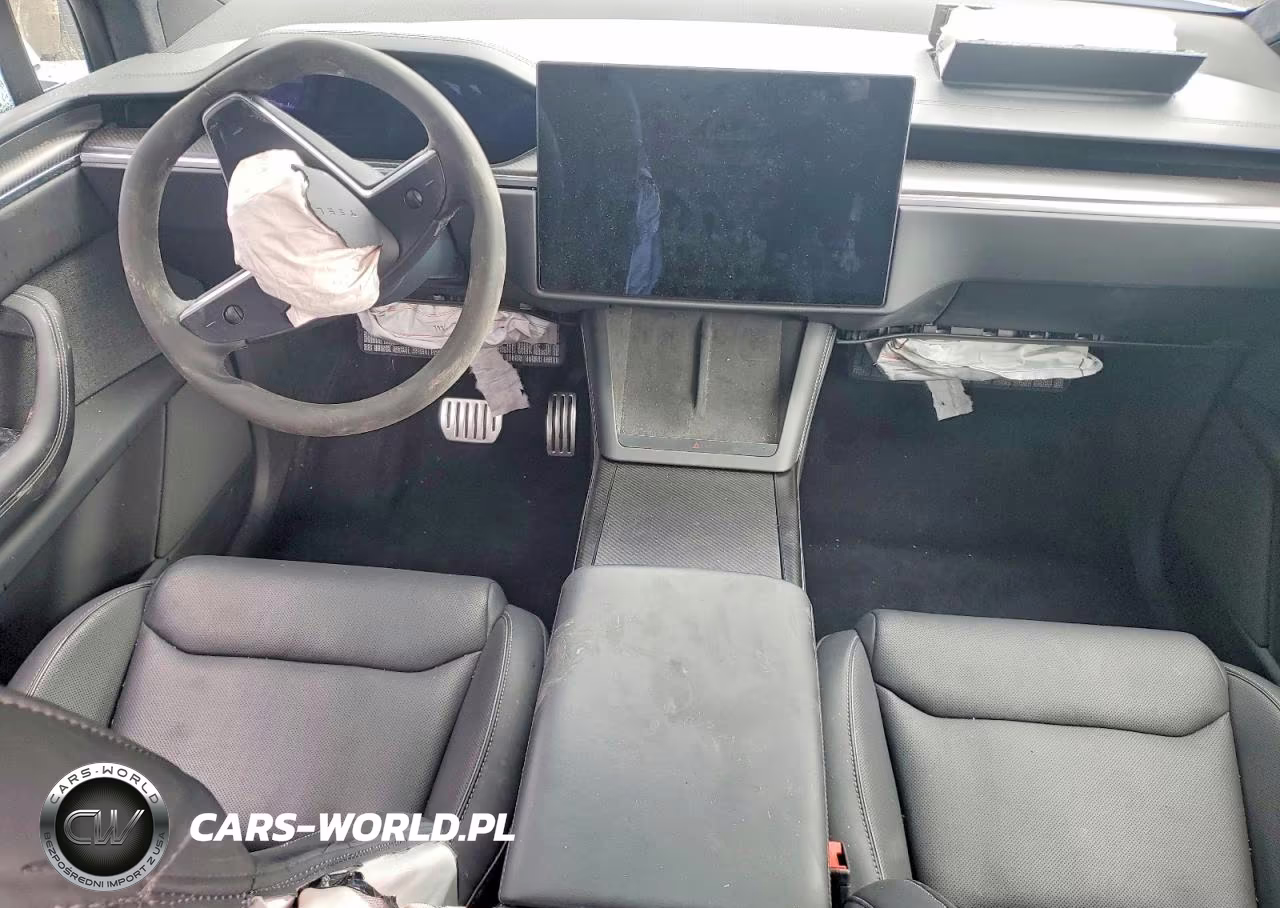 2024 Tesla Model X VIN:7SAXCBE62RF453942 - 8