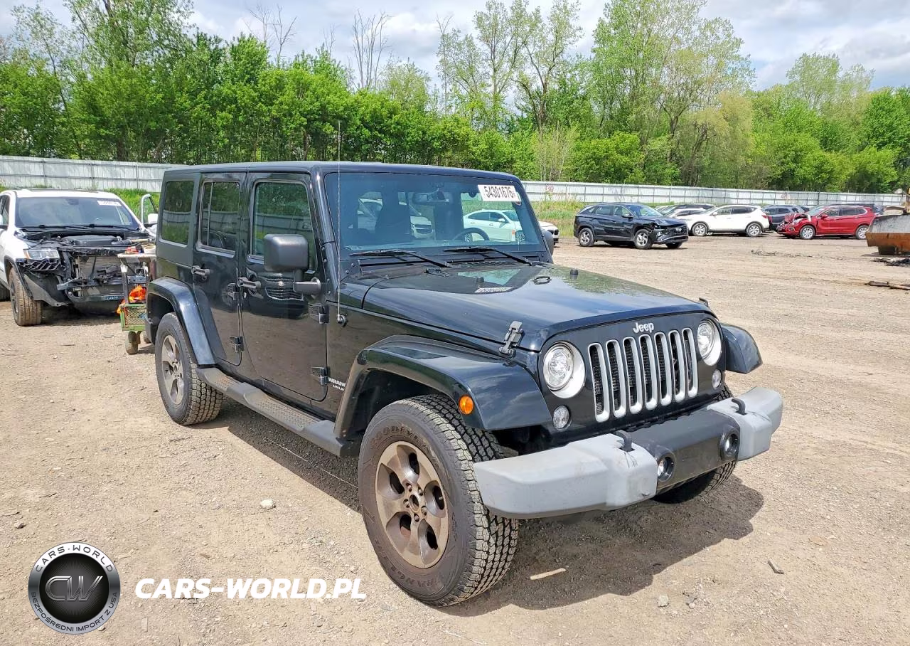 2017 Jeep Wrangler Unlimited Sahara VIN:1C4BJWEG5HL625325 - 4