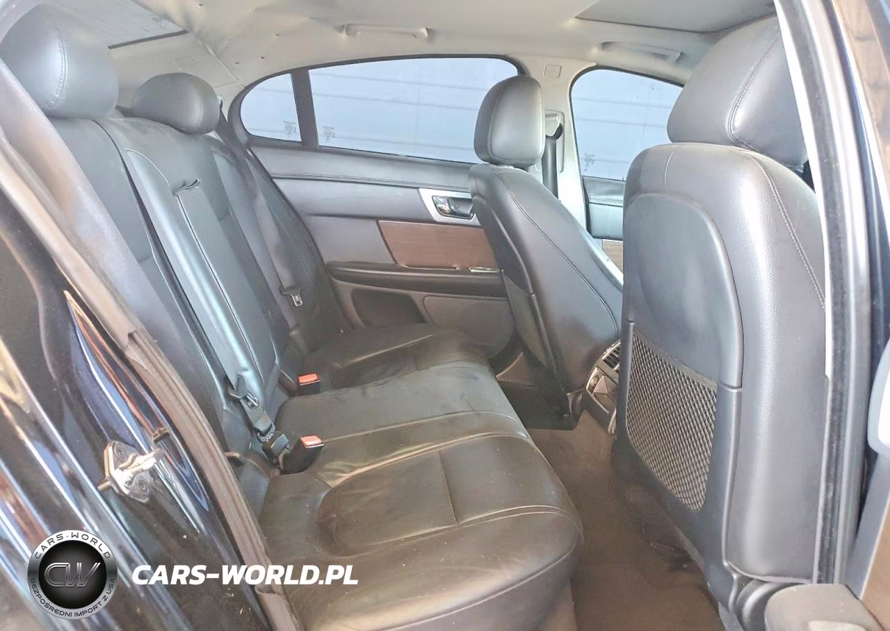 2014 Jaguar Xf VIN:SAJWA0ES2EPU24944 - 10