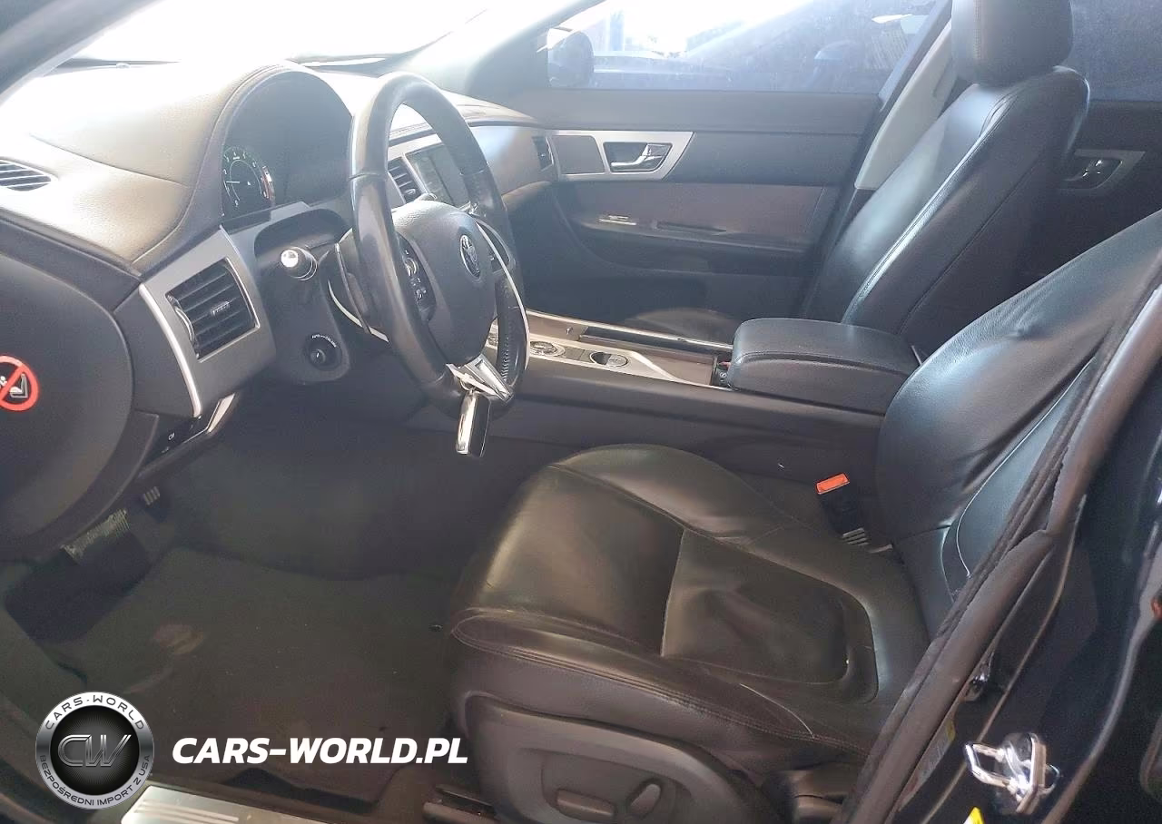 2014 Jaguar Xf VIN:SAJWA0ES2EPU24944 - 7