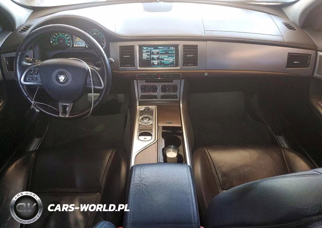 2014 Jaguar Xf VIN:SAJWA0ES2EPU24944 - 8