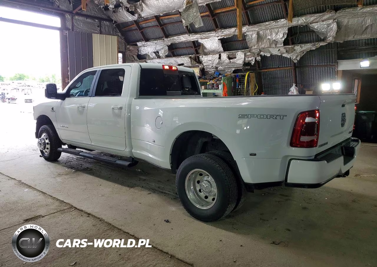 2023 Ram 3500 Laramie VIN:3C63RRJL8PG624464 - 2