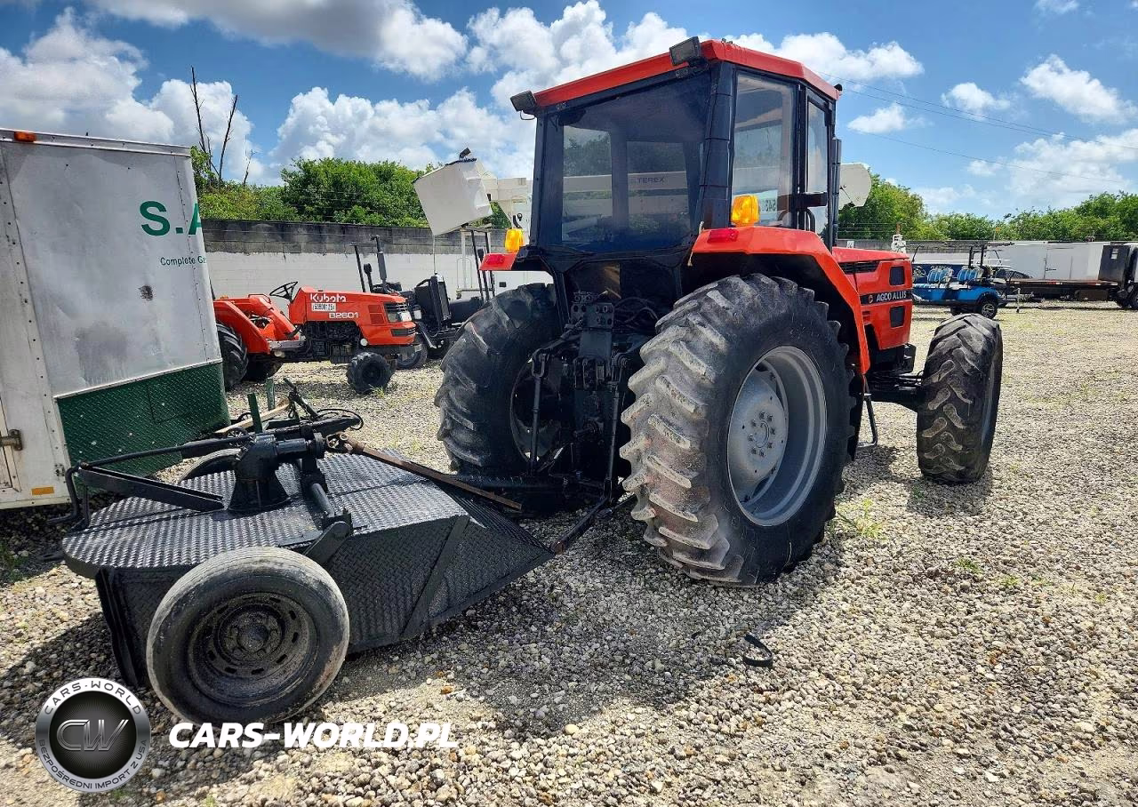 2012 Allis Siat Tractpr VIN:S0F0MECA - 4
