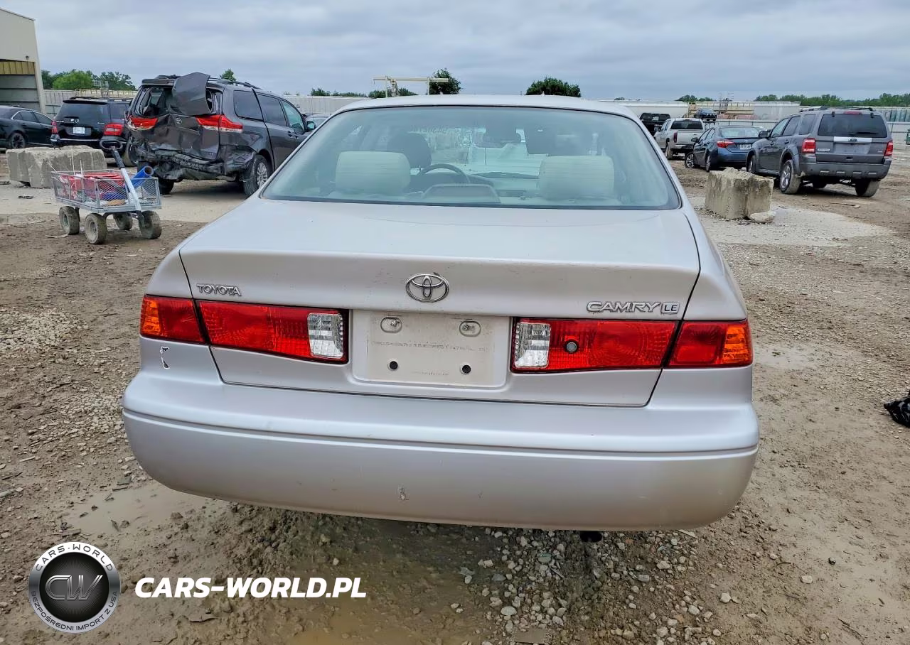 TOYOTA CAMRY CE VIN:4T1BG22K31U028525 - 6