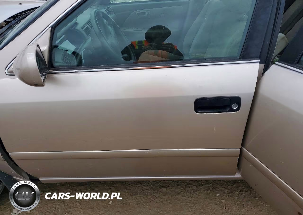 TOYOTA CAMRY CE VIN:4T1BG22K31U028525 - 7