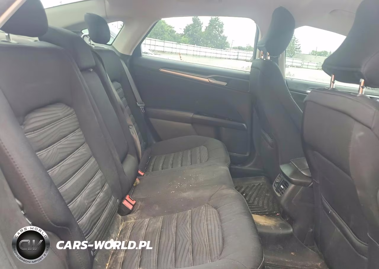 2016 Ford Fusion VIN:3FA6P0H78GR213379 - 10
